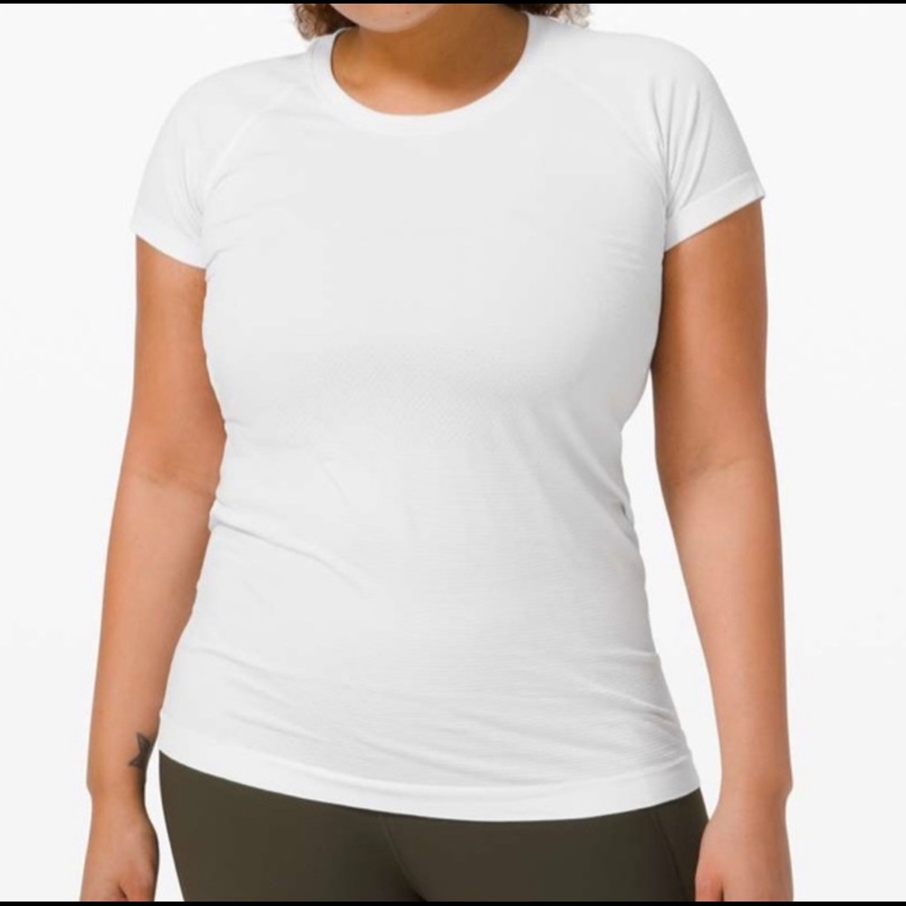 Lululemon Swiftly Tech Short Sleeve - White Size 6